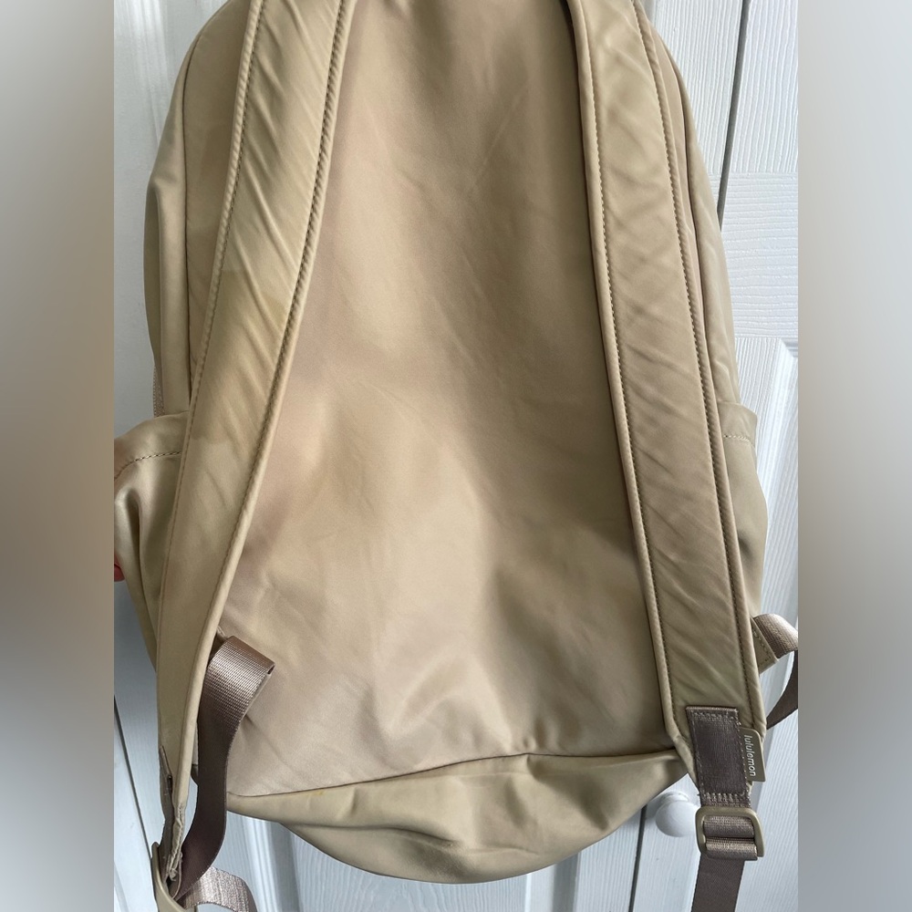 Lululemon backpack - image 10